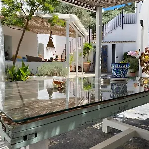Maison d'hôtes La Pluma, Iznájar