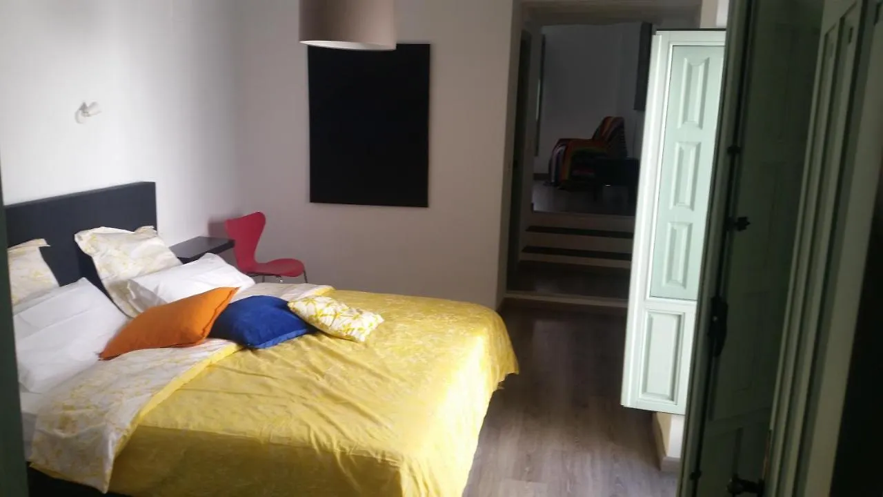 Casa Los Tejones Pinos del Valle 2*,